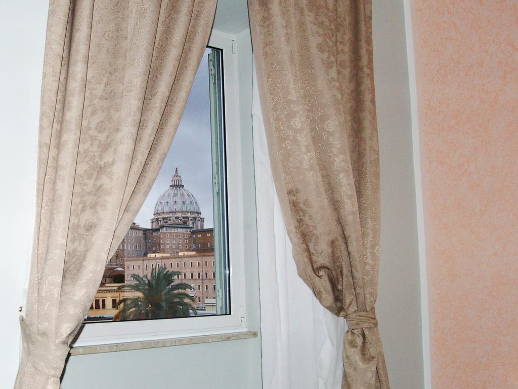 Luiza Vatican House 2* Rom
